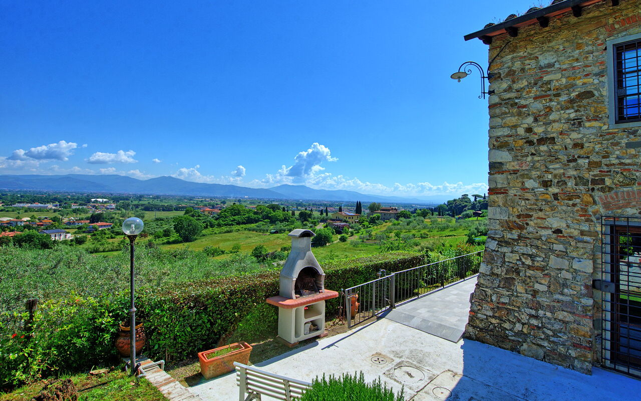 Villa Marusca: Exteriör, Utomhus, Visningar