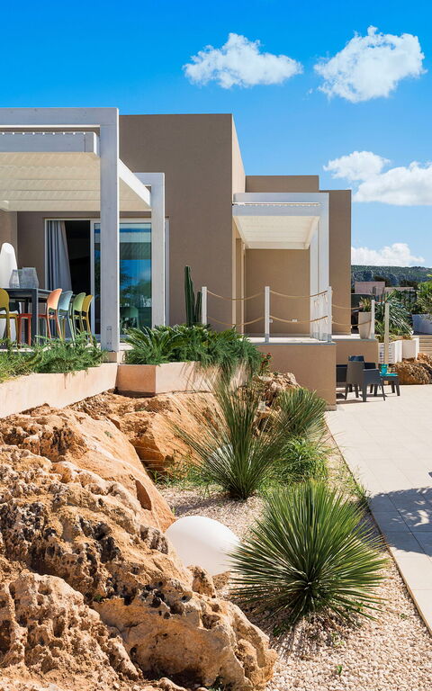 Villa Castalia: Exteriör, slå samman, Utomhus