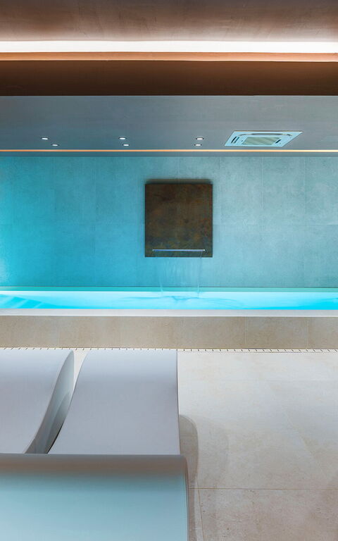 Villa Castalia: badkar, slå samman, Välfärd