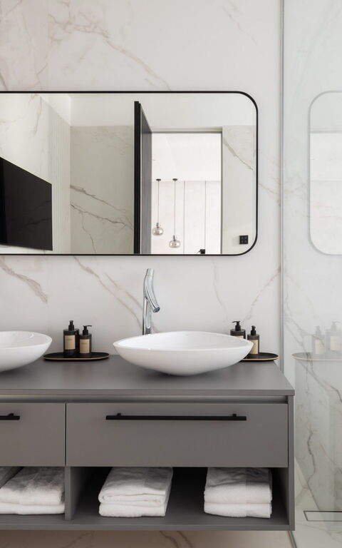 Villa Olive Vista 2: Badrum