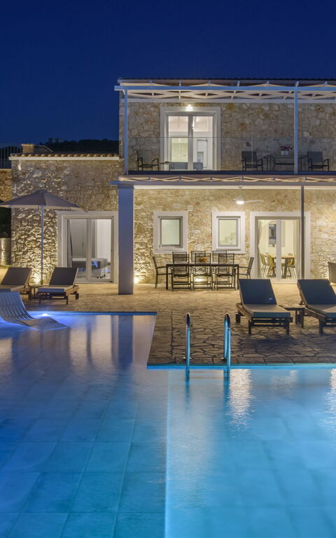 Villa Sunset: Exteriör, slå samman, Utomhus