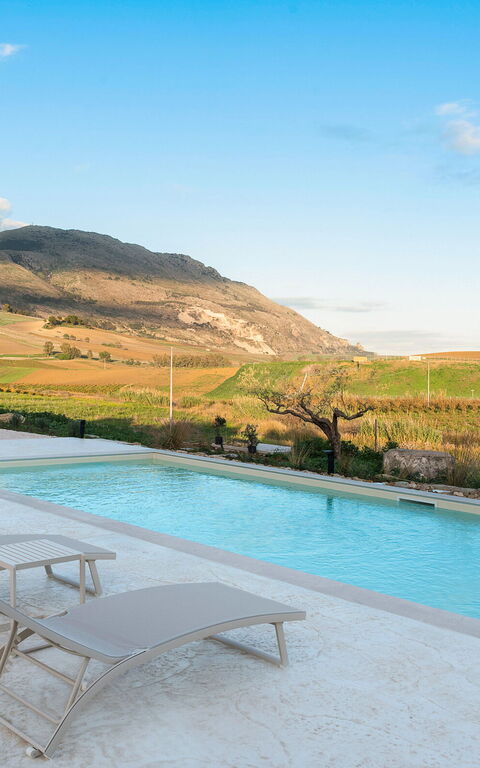 Villa Sike: Exteriör, slå samman, Utomhus, Visningar