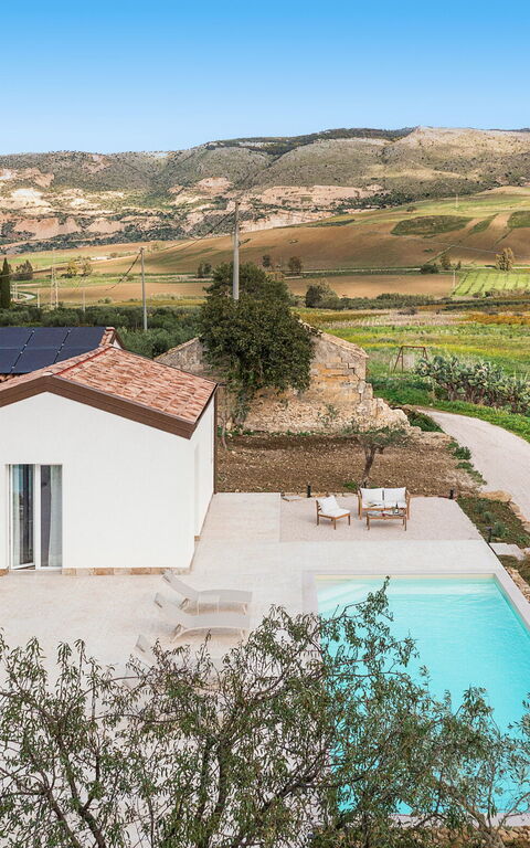 Villa Sike: Exteriör, slå samman, Utomhus, Visningar