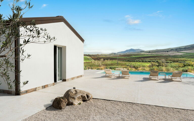 Villa Sike: Exteriör, slå samman, Utomhus, Visningar