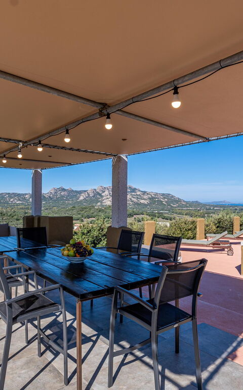 Villa Sole Tra i Ginepri: Balkong / terrass / uteplats, Exteriör, Utomhus, Visningar