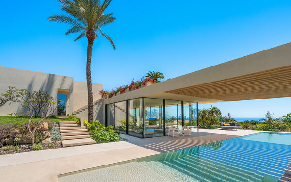 Villa Hermosa: Exteriör, slå samman, Utomhus