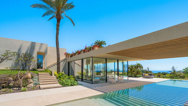 Villa Hermosa: Exteriör, slå samman, Utomhus