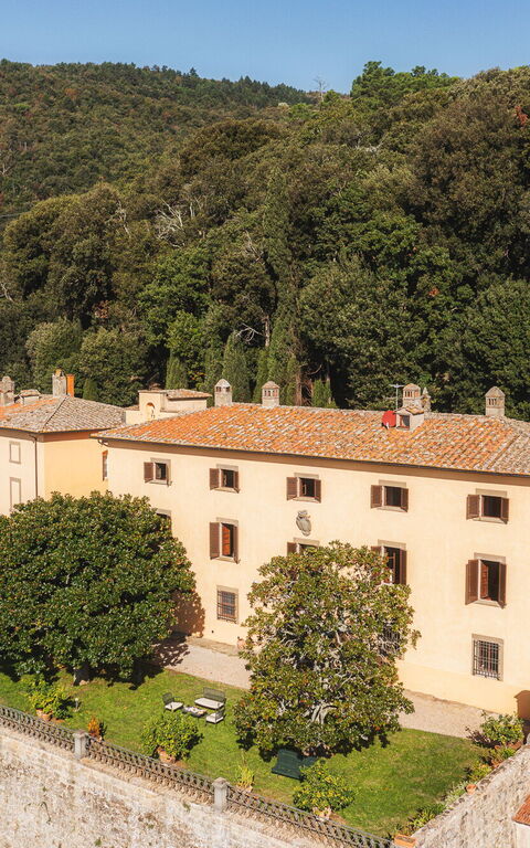 Villa Laparelli Pitti: Exteriör, Trädgård, Utomhus