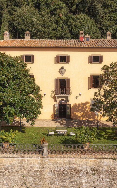 Villa Laparelli Pitti: Exteriör, Utomhus