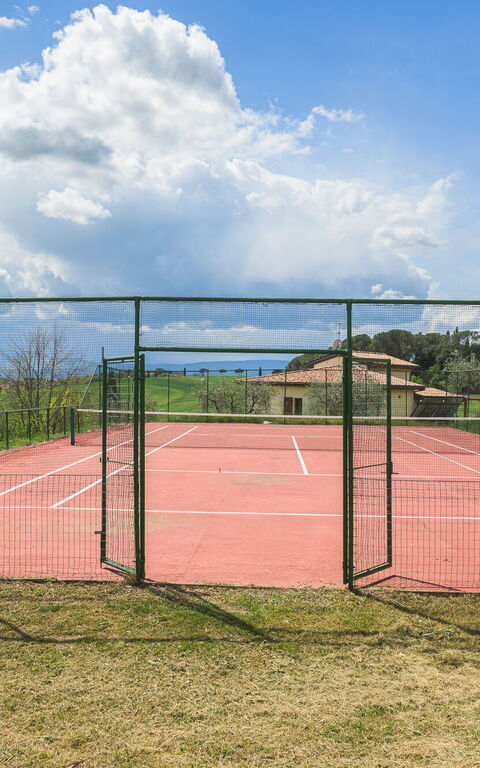 Villa la Contea: Exteriör, Utomhus