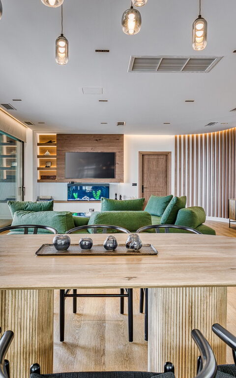 Villa Dominante: Lunchrum, Vardagsrum