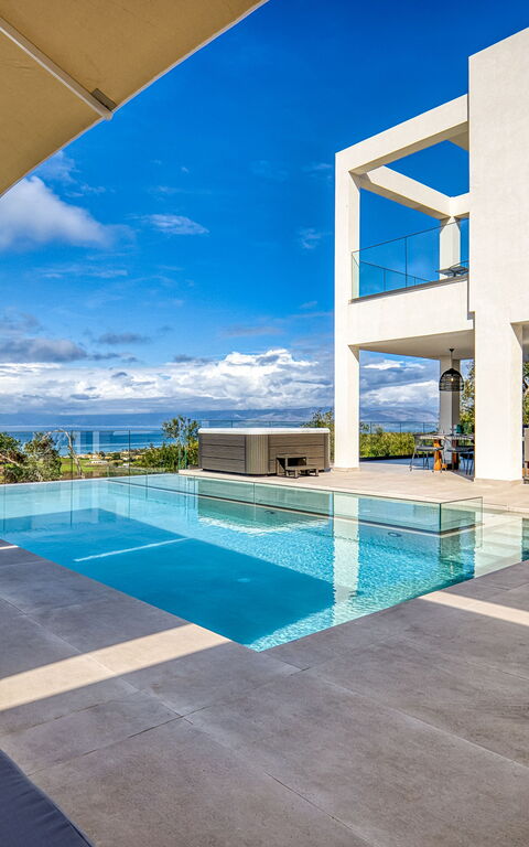 Villa Dominante: Exteriör, slå samman, Utomhus, Visningar