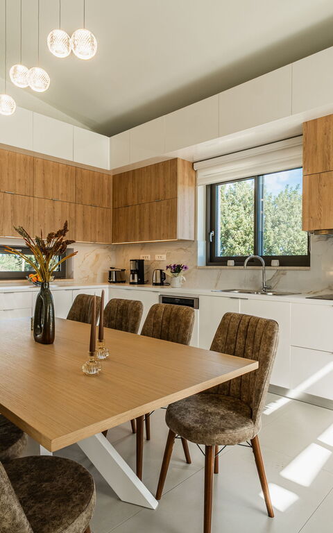 Villa Orientem Bis: Kök, Lunchrum, Vardagsrum