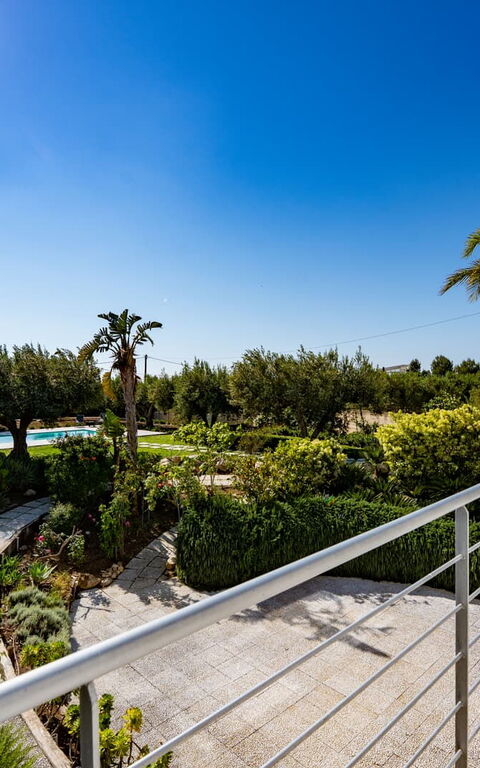 Villa Virginia: Exteriör, Utomhus, Visningar