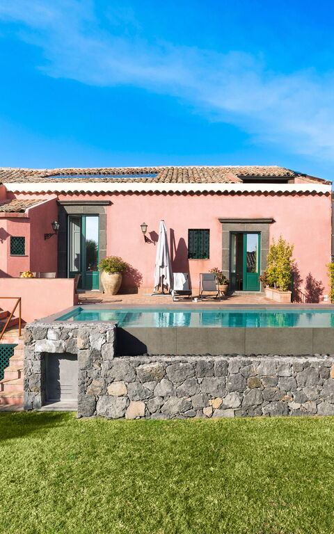 Micanera House: Exteriör, slå samman, Trädgård, Utomhus