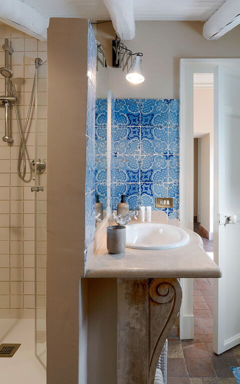 Micanera House: Badrum