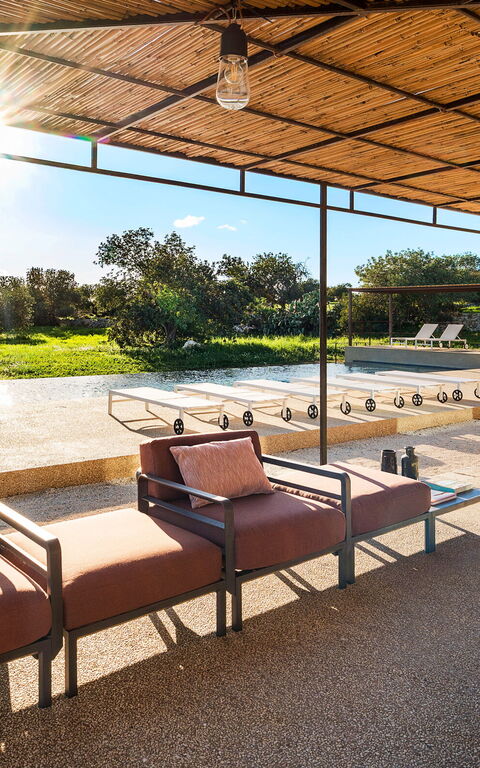 Villa Ninetta: Exteriör, slå samman, Utomhus, Visningar