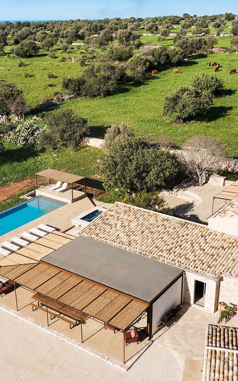 Villa Ninetta: Exteriör, slå samman, Utomhus, Visningar