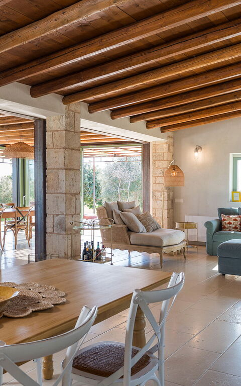 Villa Ninetta: Lunchrum, Vardagsrum