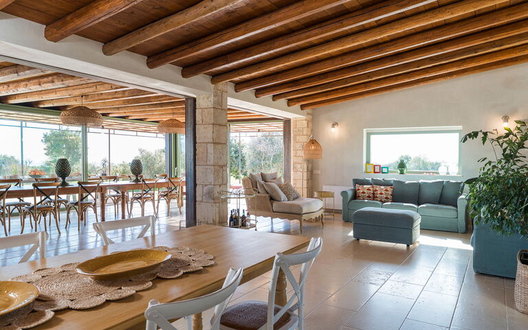 Villa Ninetta: Lunchrum, Vardagsrum