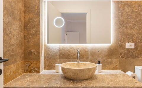 Semesterboende Borgo Ariano 16: Badrum