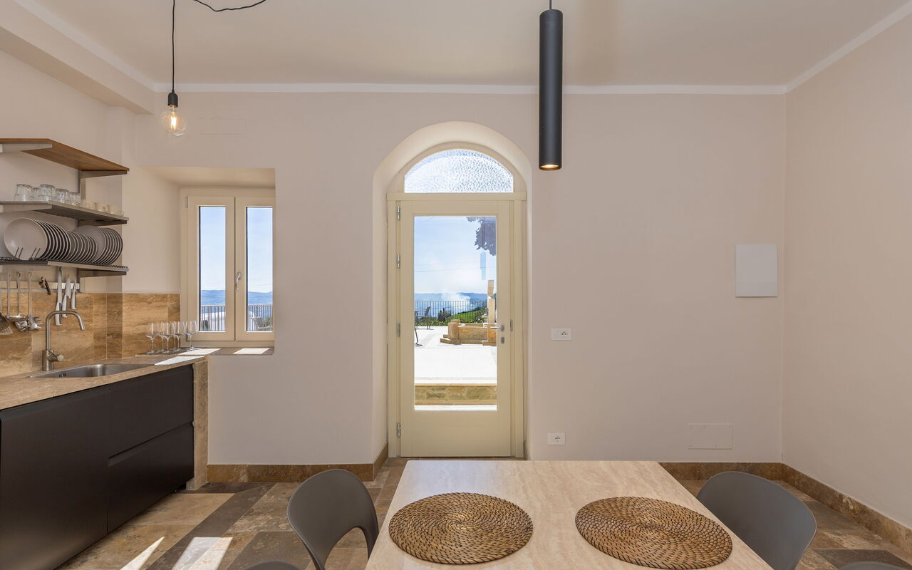 Semesterboende Borgo Ariano 17: Kök, Lunchrum