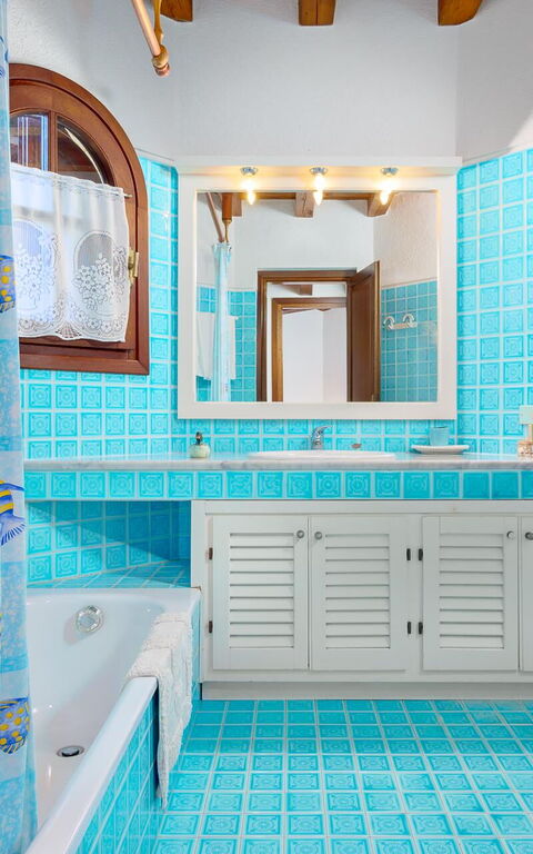 Villa Silenis: Badrum