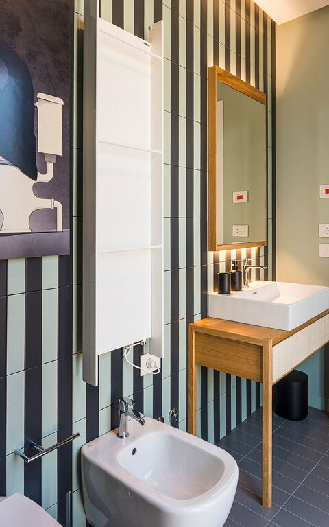 Monumento Apartament: Badrum