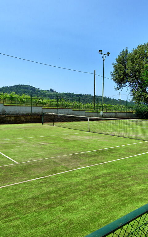 Villa Adriana: Exteriör, Utomhus