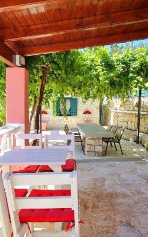 Villa Nikolas: Balkong / terrass / uteplats, Exteriör