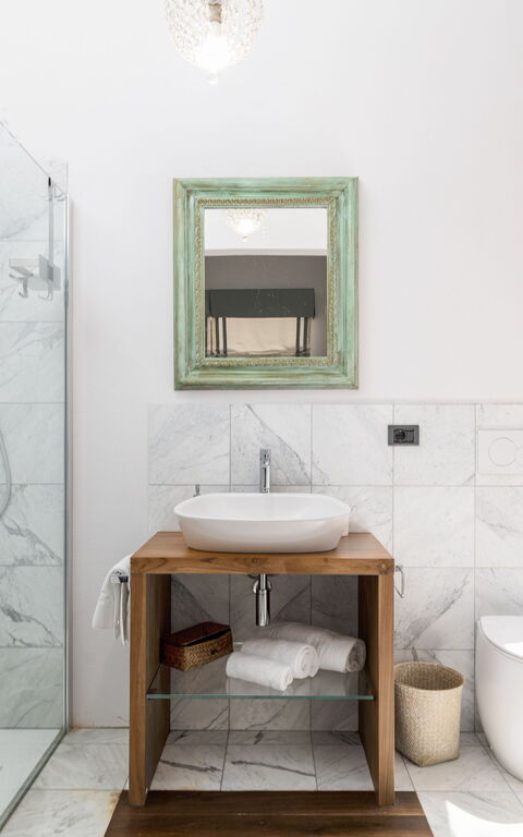 Villa Silvia: Badrum