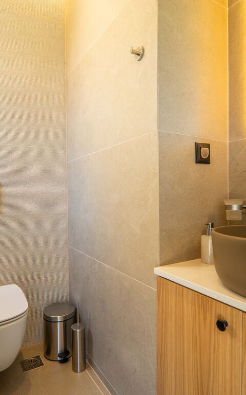 Villa Zen Chrysi: Badrum