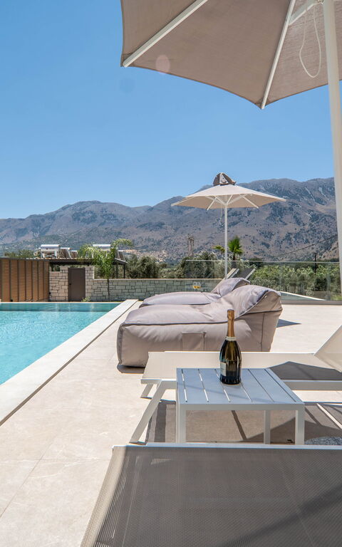 Villa Zen Aphrodite: Exteriör, slå samman, Utomhus