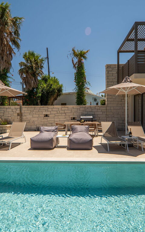 Villa Zen Hephaistos: Exteriör, slå samman, Utomhus