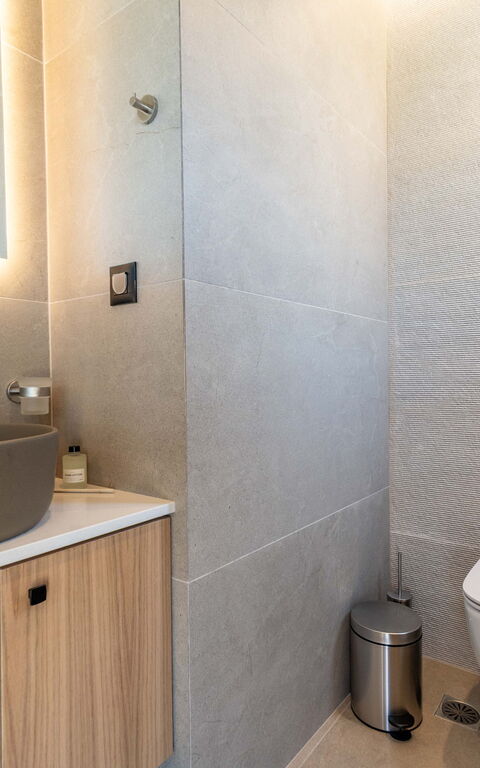 Villa Zen Hephaistos: Badrum