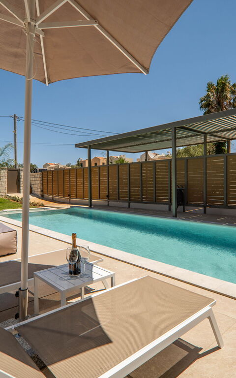 Villa Zen Hera: Exteriör, slå samman, Utomhus