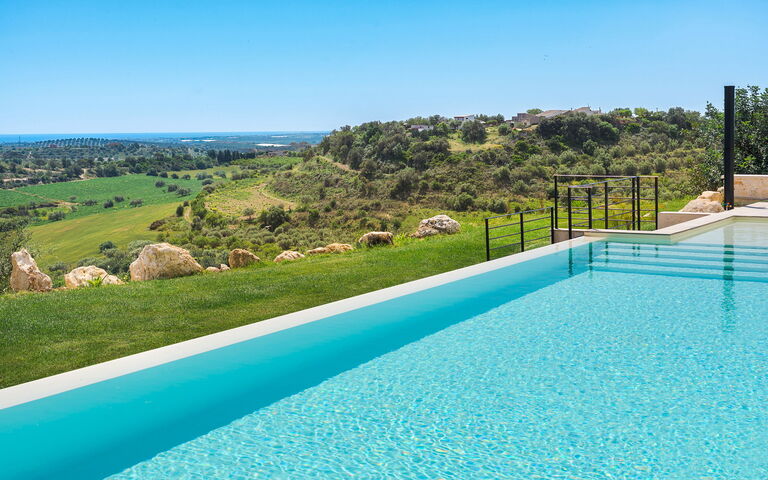 Netina Domus: slå samman, Trädgård, Utomhus, Visningar