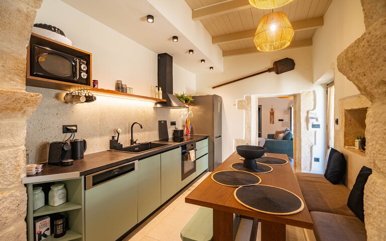 Villa Platon: Kök, Lunchrum