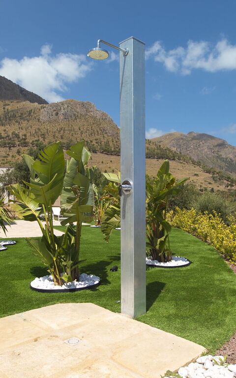 Villa Aversa: Exteriör, Trädgård, Utomhus, Visningar