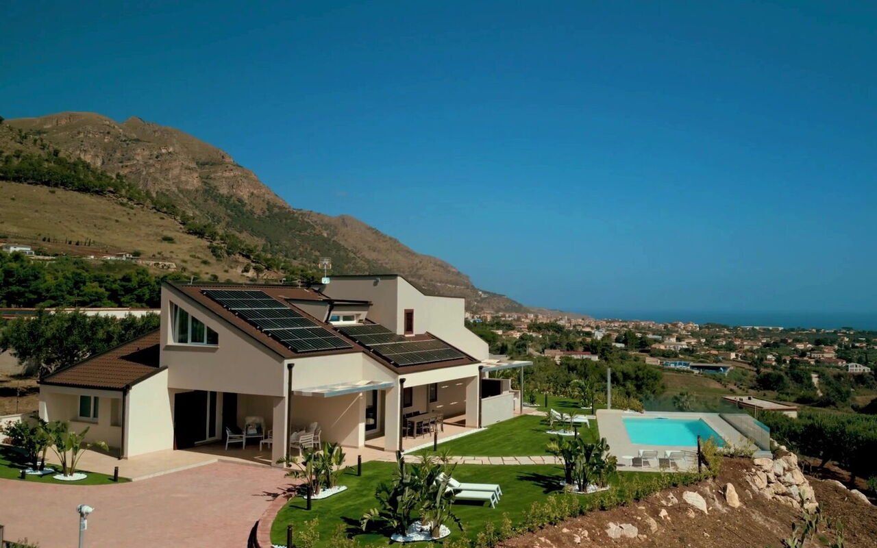 Villa Aversa: Exteriör, slå samman, Trädgård, Utomhus, Visningar