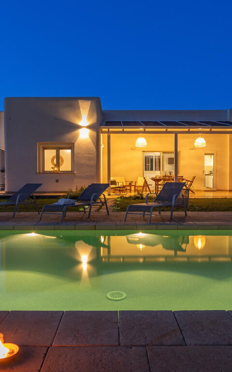 Villa Incantesimo: Exteriör, slå samman, Utomhus