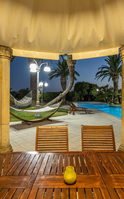 Villa Oasi Di Pace: Balkong / terrass / uteplats, Exteriör, slå samman, Utomhus