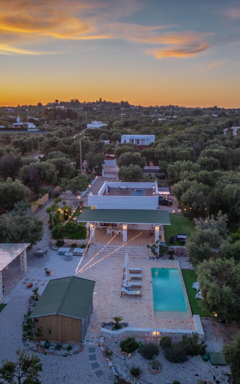 Villa Lampu Di Luce: slå samman, Visningar