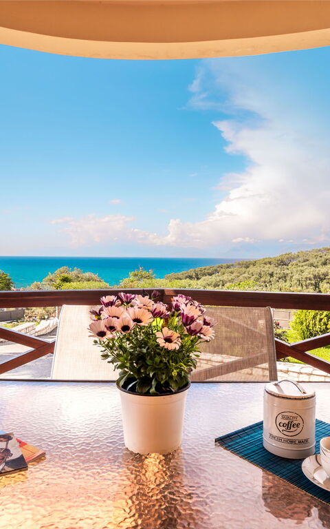 Villa Irida: Balkong / terrass / uteplats, Visningar