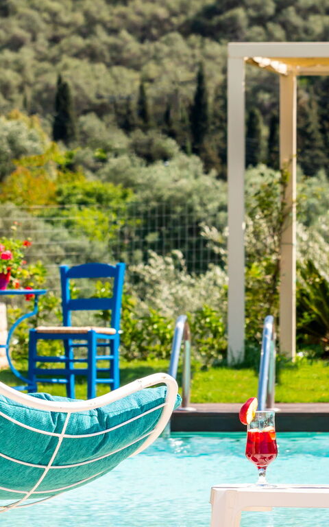 Villa Irida: slå samman