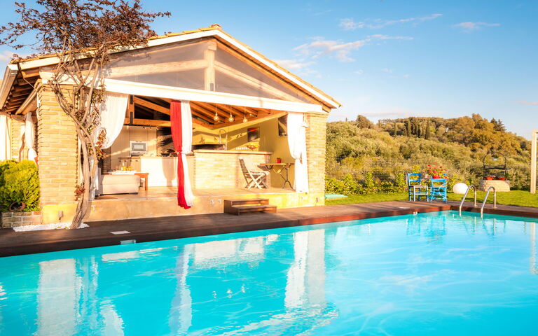 Villa Irida: slå samman