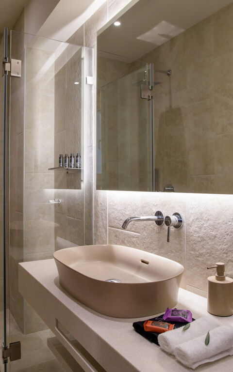 Villa Eleas Ikos: Badrum