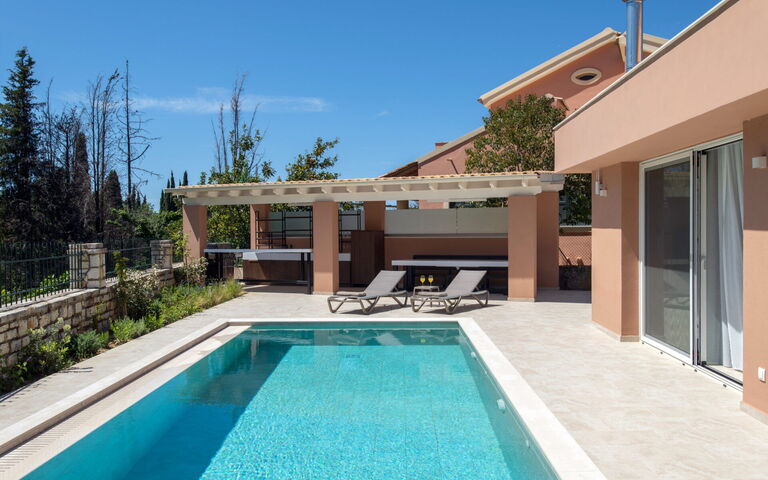 Villa Eleas Ikos: Exteriör, slå samman, Utomhus