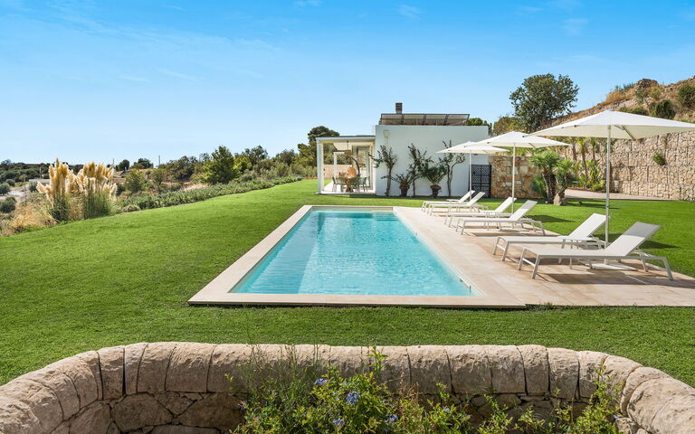 Villa Petite Afrique: Exteriör, slå samman, Trädgård, Utomhus