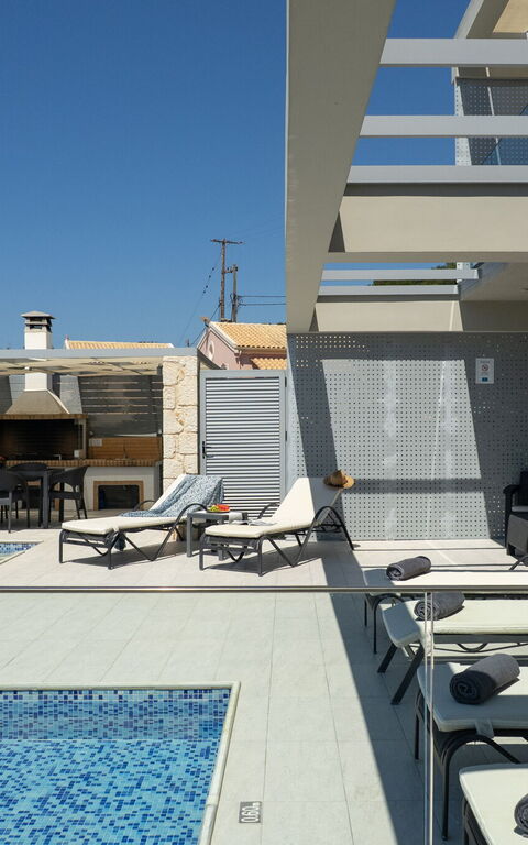 Villa Alkyoni: Exteriör, slå samman, Utomhus